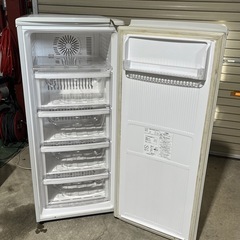 三菱　冷凍庫　冷凍ストッカー　１２２Ｌ　右開き　ホワイト　４段引き出し　ＭＦ－Ｕ１２Ａの画像