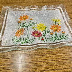 昭和レトロ ガラス角小皿① 安達瞳子デザインの画像