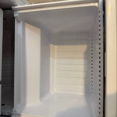 SHARP冷蔵庫 白 両開き選択可の画像