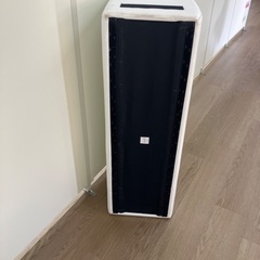 omoio ベンチ　ホワイト　キッズスペースの画像