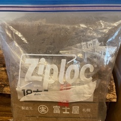 薪木と着火剤の画像