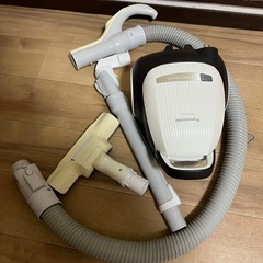 パナソニック キャニスター掃除機 MC-PKL17Aの画像