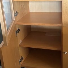値下げ　食器棚の画像