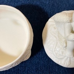 陶器製　エンジェル　小物入れの画像