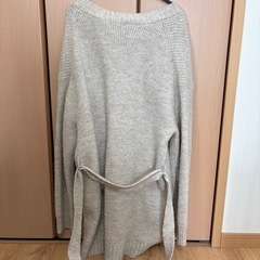 カーディガンの画像