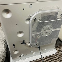 ✨石油式ファンヒーター　型式FW-3220s ✨の画像
