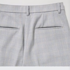 ユニクロ ストレッチパンツの画像