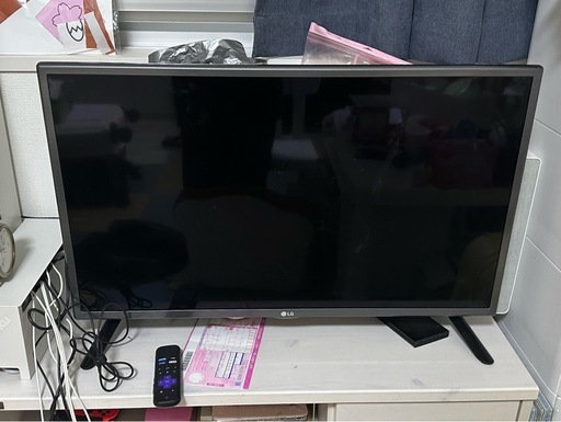 美品 LG 32インチ スマートテレビLG 32LF5800 (bo3_grmnnp) 千石の