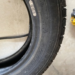 スタットレスタイヤ4本の画像