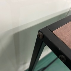 パソコンデスクの画像