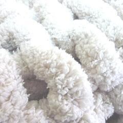 未使用/新品　アウトレット　ブランケット 洗える ニット 手編み 収納ケース付き 毛布の画像