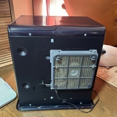 ダイニチ　ファンヒーター　ブラックの画像