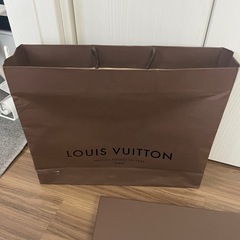 ルイヴィトン  箱    紙袋の画像