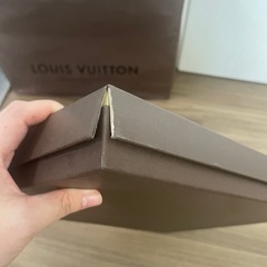ルイヴィトン  箱    紙袋の画像
