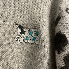 レフトアローン　モヘアニット　牛柄の画像