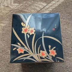 三段重箱　おせち　お弁当箱の画像