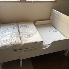 IKEA キッズ 伸長式ベッド+スプリング　SUNDVIKの画像