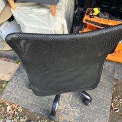 ビジネスチェア　椅子　の画像