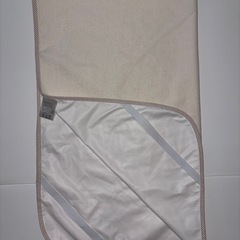 【中古品】洗濯機で洗える防水シーツ　レギュラーサイズ　2枚の画像