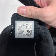 NIKE 黒　スニーカーの画像