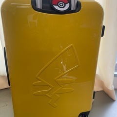 POKEMON ポケットモンスター　ピカチュウ　トランク　
キャリーケース　美品ですの画像