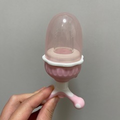 ピジョンの哺乳瓶の画像