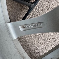 ハリアー　スタッドレスタイヤ　225 65 r17の画像