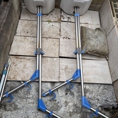 物干し台2台　物干し竿3本の画像