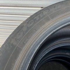 トーヨータイヤ　トランパス　225/50R18の画像