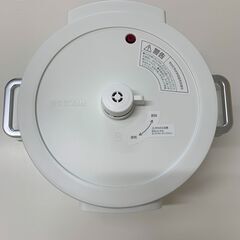 ＼家具＊家電のお店／【ｼﾞｬﾝｸﾞﾙｼﾞｬﾝｸﾞﾙ石川金沢店】電気圧力鍋 アイリスオーヤマ PC-MA4-W 2024年製 の画像