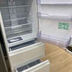 A-906【リユースのサカイ野々市店】ジモティ来店特価‼ 三菱 ミツビシ 冷蔵庫 MR-C33F-Ｗ 2021年製 動作チェック＆クリーニング済みの画像