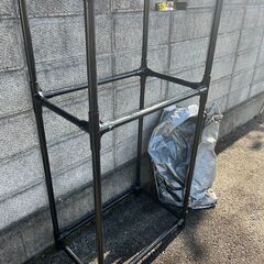 【★引き取り限定】 アイリスオーヤマ IRIS OHYAMA タイヤラック 約71 x 45 x 144 cm カバー付 大型ミニバン・SUＶ用の画像