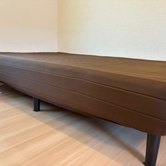 ニトリ　マットレスベッド　脚付マットレス　セミダブルの画像