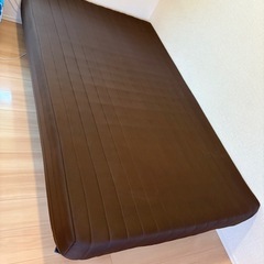 ニトリ　マットレスベッド　脚付マットレス　セミダブルの画像