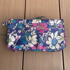  フラワープリントポーチ の画像