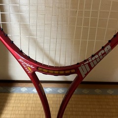 テニスラケットの画像
