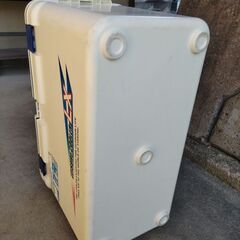 クーラーボックスの画像