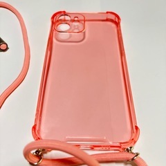📱新品　iPhone12用ケース 　ストラップ付き　ピンク系📱の画像