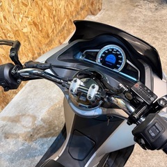 【ワンオーナー買取車両!!／6505kmです!!🙆🏽🔥】在庫有◎高速乗れます綺麗なPCX150が入庫しました!!の画像