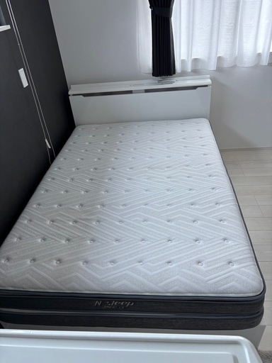 【オシャレ】ニトリ　ダブルベッド　NSleep