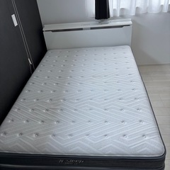 【オシャレ】ニトリ　ダブルベッド　NSleepの画像