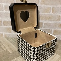 Immature PRODUCED BY IMMATURE ショルダーバッグの画像