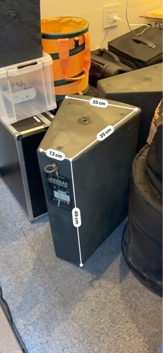 JBLスピーカー大2つ小2つ合計4つ