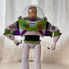 バズライトイヤーの画像