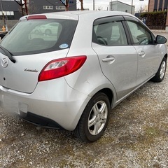 マツダ　デミオ　MT車　車検R8年9月の画像