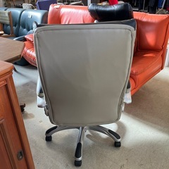12/25まで店頭商品一部を除き半額クリスマスSALE!!開催中 K2512-164 オフィスチェア 高さ調節可能 ブラック × グレージュ キズ汚れ有りの画像