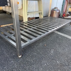 ステンレス　作業台　調理台　幅180 奥80 高さ80cm の画像
