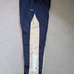 プーマ トレーニングパンツXLの画像