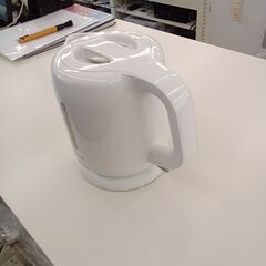 ★リユースのサカイ千葉中央店★ ELSONIC 電気ケトル 1L 22年製 動作確認／クリーニング済み TC5853の画像