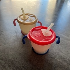 幼児用ストロー付きコップの画像